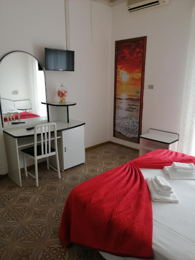 Hotel Rita Gambettola Экстерьер фото